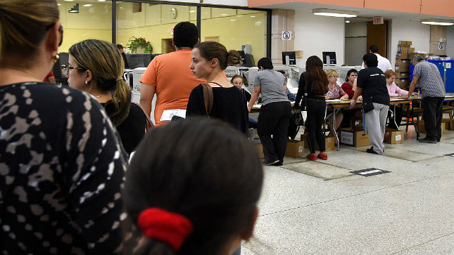 Miami voters in line