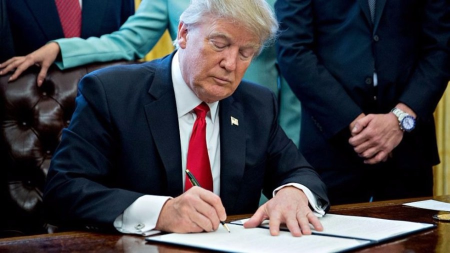 Trump signing order