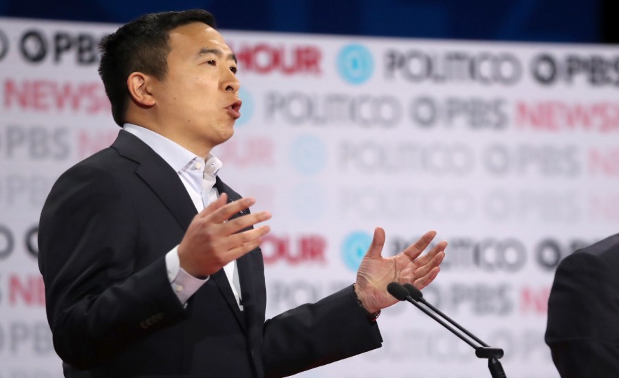 andrew yang climate change higher ground democrates democratic debates relocation displacement