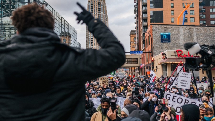 Crowds gather in Minneapolis ahead of the Chauvin verdict