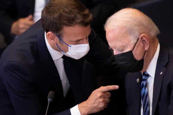 Biden with Macron