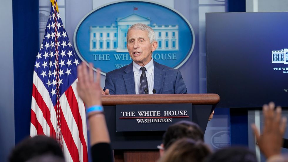 Anthony Fauci responds to reporters' questions at the White House 