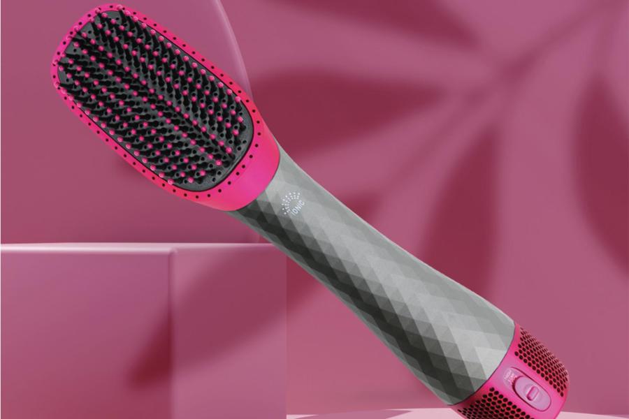 Enjoy a salon quality look at home with more than 75% off pro-style straightening brush