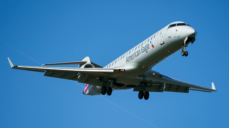 American Airlines CRJ-900